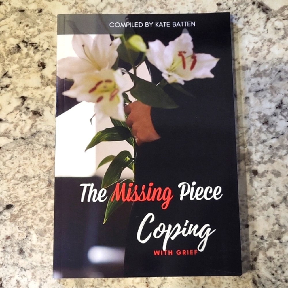 New The Missing Piece: Coping with Grief Book